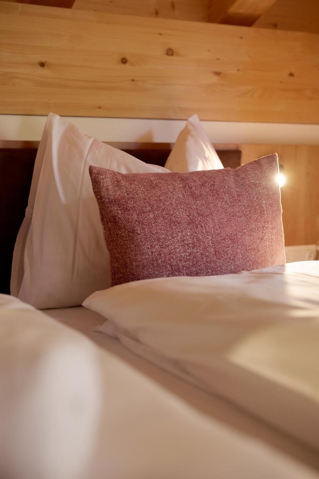 Apartment Alpenstolz Haus 2 - Stilvoll Urlauben In Den Bergen Damuels