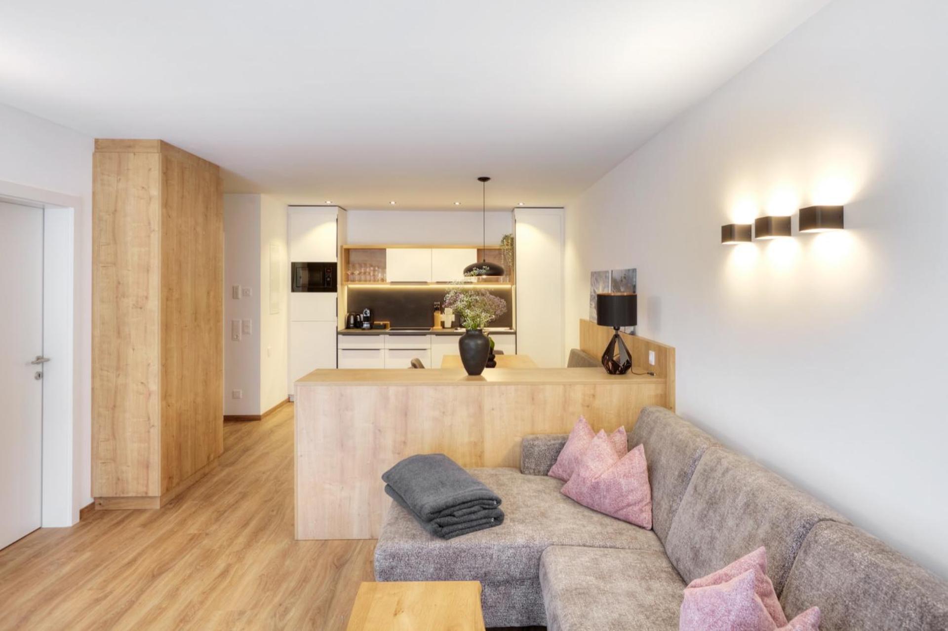 Apartment Alpenstolz Haus 2 - Stilvoll Urlauben In Den Bergen Damuels