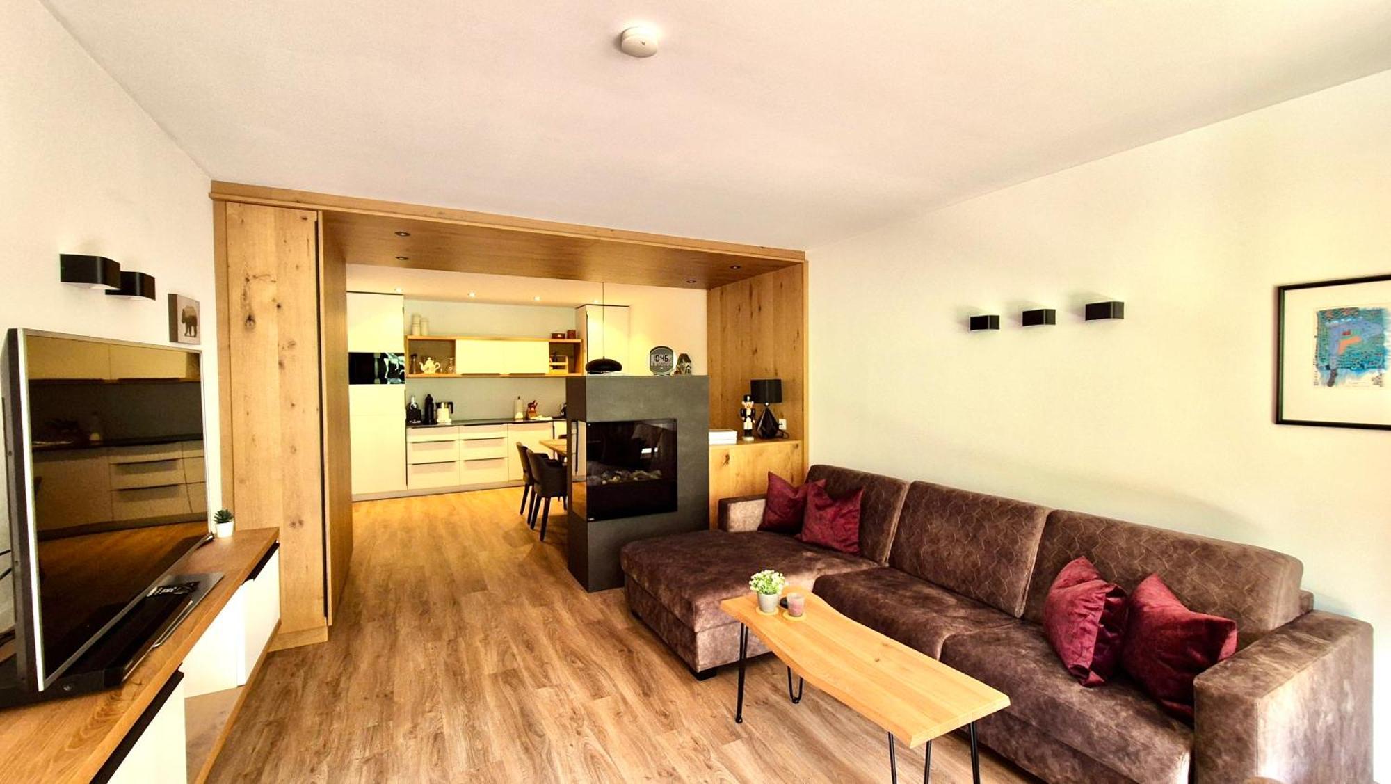Alpenstolz Haus 2 - Stilvoll Urlauben In Den Bergen Apartment *